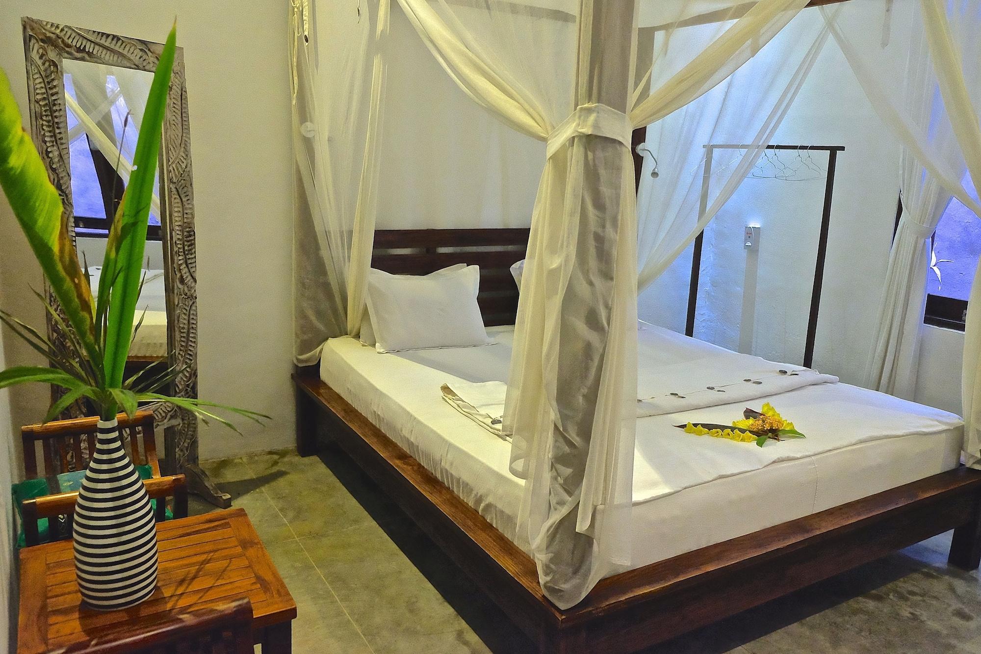 Villa Boreh Beach Resort And Spa Теджакула Экстерьер фото
